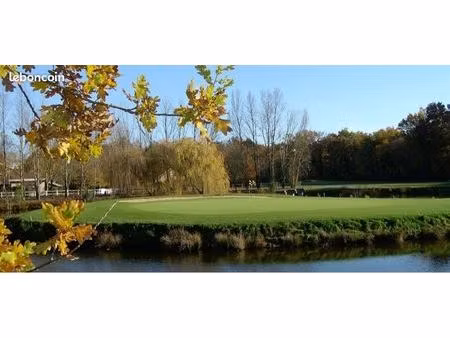 terrain secteur golf - 937m2