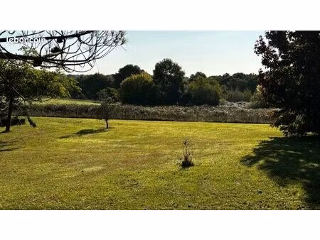 terrain 1 000 m² lignan de bordeaux