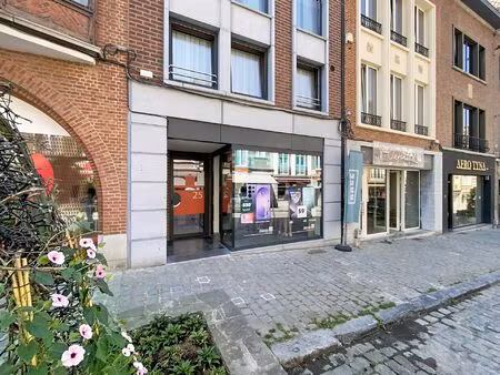 surface commerciale à louer à kain (vbe28359)
