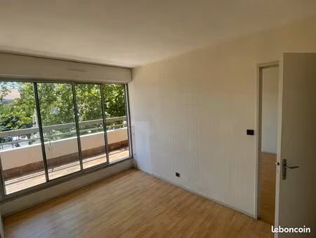 t2 arcachon centre