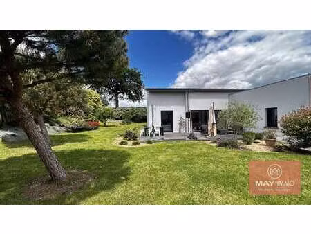 vente maison à laval (53000) : à vendre / 129m² laval