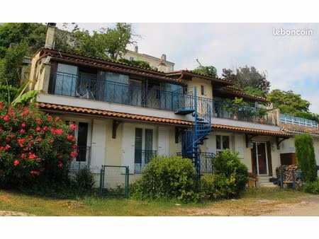 maison 5 pieces   atypique emplacement privilégié