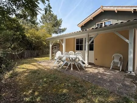 maison 3 chambres dans résidence avec piscine