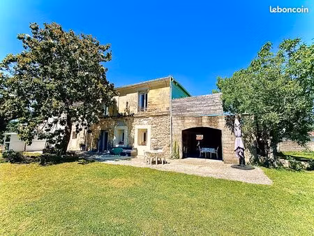 maison 5 pièces 145 m²