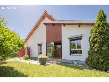 maison 6 pièces 127 m²