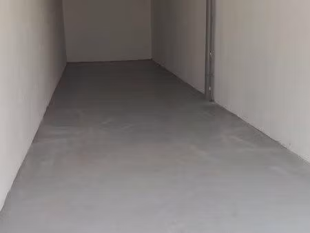 location box garage 32m2