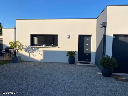 maison contemporaine 115 m3 3 chambres jacuzzi