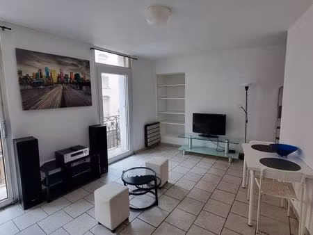 appartement meublé studio centre ville ■canape convertible■balcon■proche des commerces et 