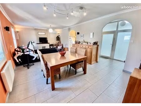 a vendre t3 de 77 m2