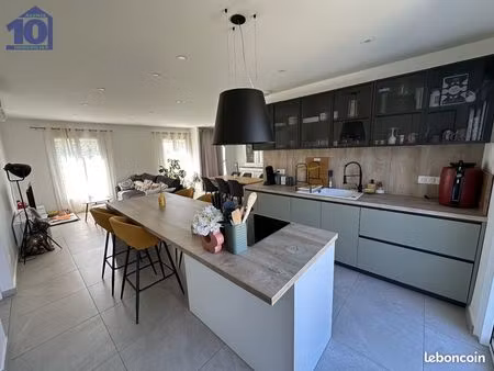 maison 4 pièces 81 m²