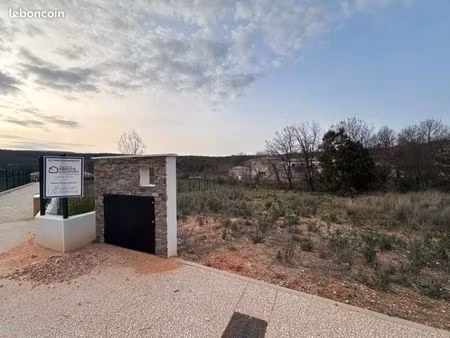 terrain 753 m² murles