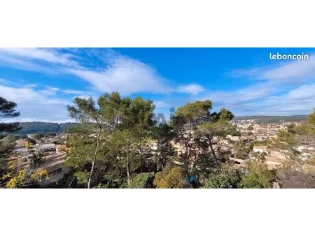 terrain 250 m² poussan