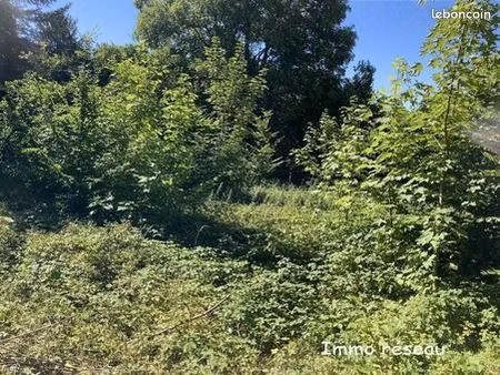 terrain viabilisé de 1085m2 à saussines