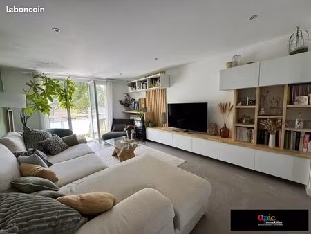 appartement 3 pièces 80 m²