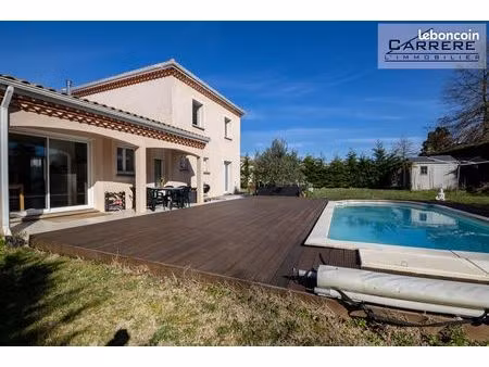 maison 6 pièces 136 m²