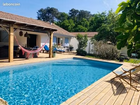 maison avec piscine chauffée  dépendance de 64 m² et grande terrasse – salaunes