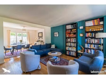 maison de ville 5 pièces 117 m²