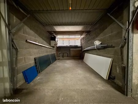 garage centre port