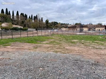 terrain 278 m² maraussan