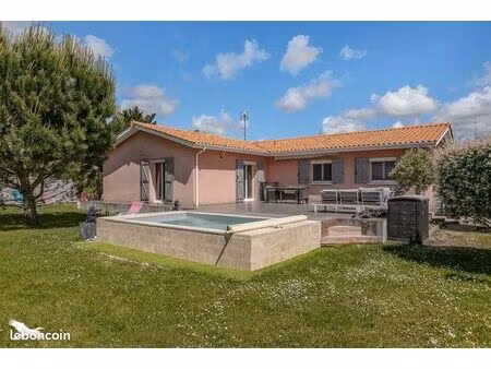 maison 6 pièces 136 m²