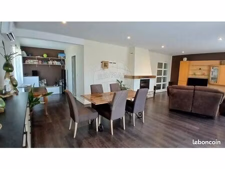 maison 7 pièces 210 m²