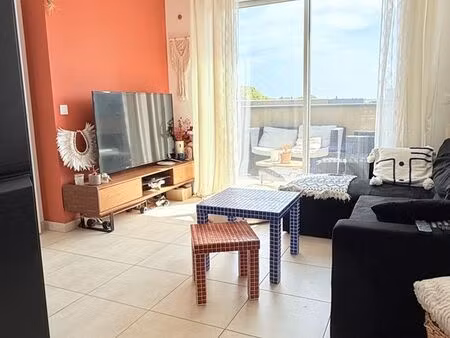 charmant t2 prêt à vivre - élégant et lumineux - idéalement situé à castelnau-le-lez