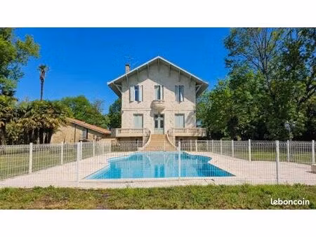 maison de maître avec vue exceptionnelle sur la garonne