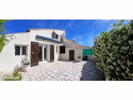 maison 3 pièces - piscine - tennis - plage
