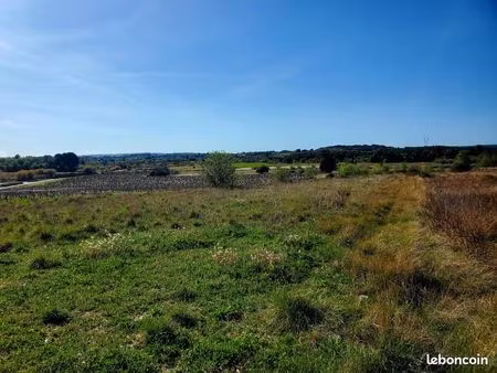 terrain 435 m² loupian