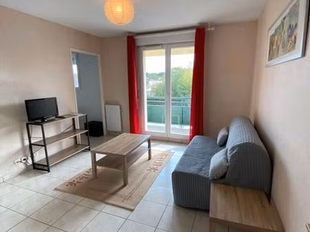 studio 1 pièce 24 m²