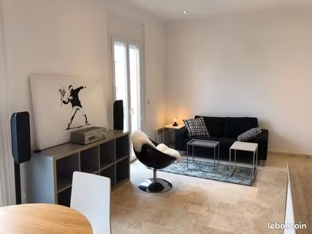 vends superbe 2 pieces de 40m2