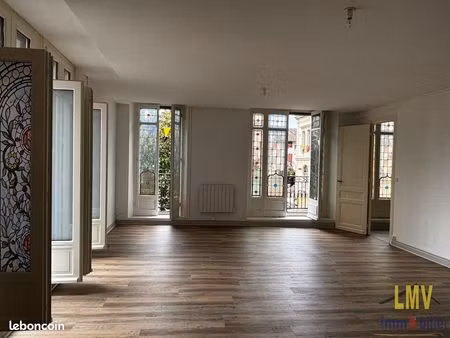 appartement 3 pièces 94 m²