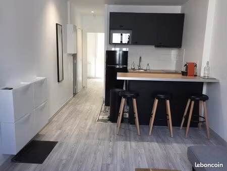 t2 meublé 32m2 avec cour à louer barrière de bègles