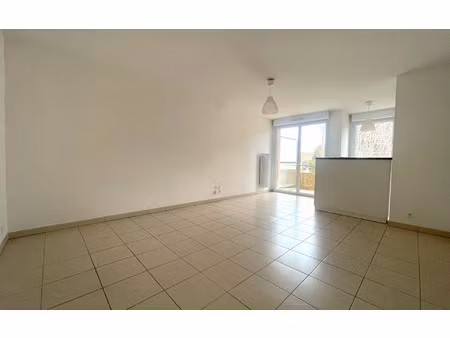 location appartement  41.52 m² t-2 à aucamville  576 €