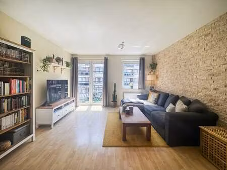 place jourdan – lumineux appartement 2 chambres