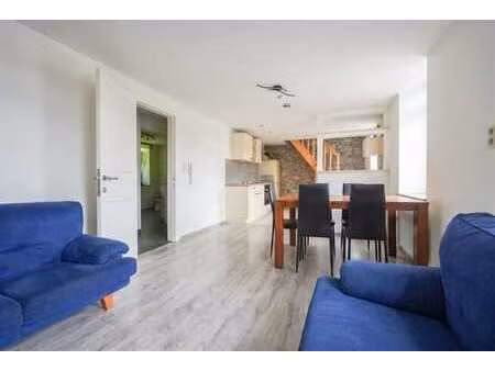 duplex 3ch - sans travaux et petite copropriété à lustin