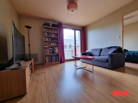 a vendre blot immobilier appartement type 2 - ascenseur et garage