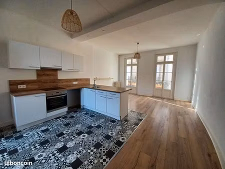 appartement 3 pièces 64 m²
