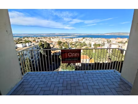 location appartement  m² t-3 à sète  802 €