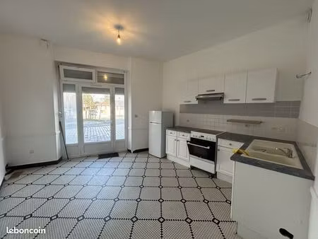 triplex 2 pièces 63 m²