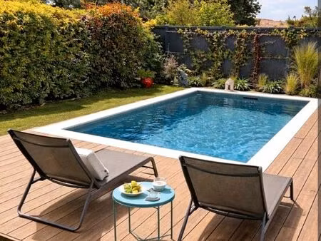grande chambre tout confort – salle d'eau privative – piscine proche bordeaux