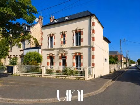 maison 6 pièces de 133 22 m2 avec jardin - caen rive droite