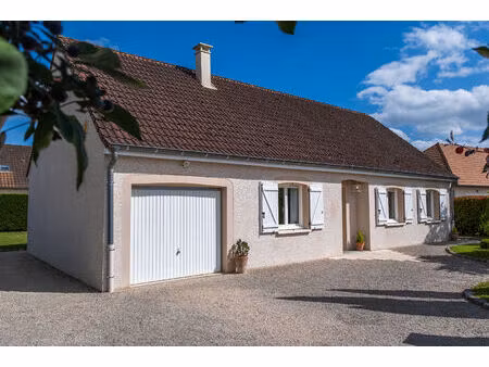 maison de plain-pied à châtenoy le royal de 90 m² avec 3 chambres