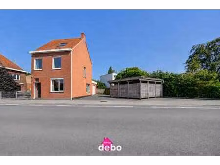 een huis met ruimte  karakter en veel potentieel