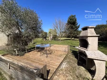 maison t5 ossature bois de 177 m² habitable et 215 m² au sol sur 8000 m² de terrain clos à