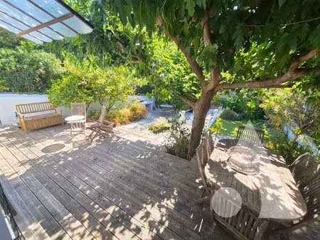 maison 6 pièces ? toulon est  proche la valette ? 525.000 euros