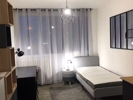 studio meublé