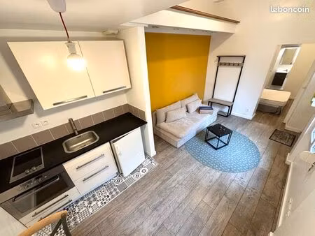 appartement t2 27m2 + mezzanine et terrasse secteur barrière du médoc / parc bordelais