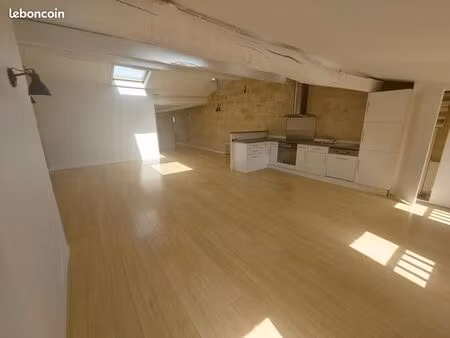 appartement 3 pièces 97 m²