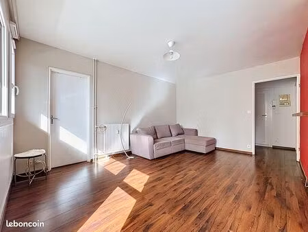 appartement 2 pièces 52 m²